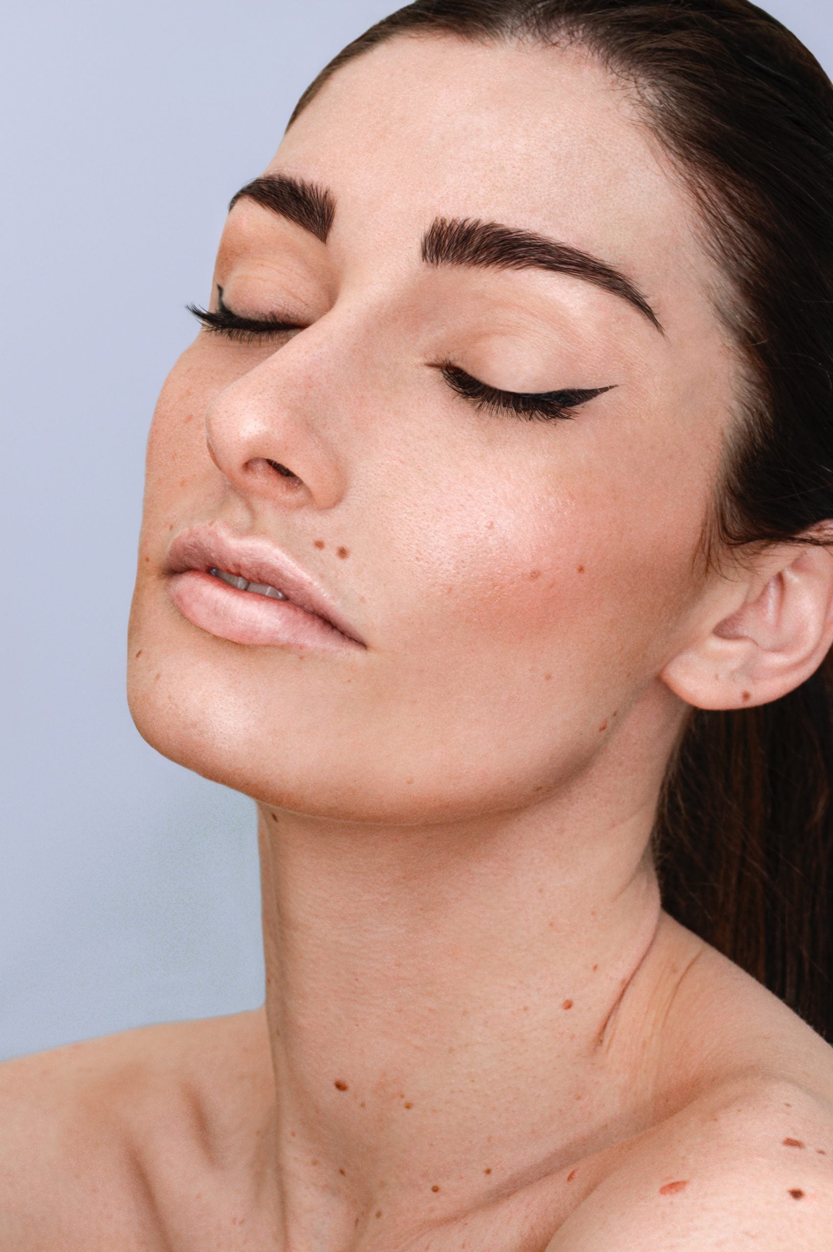 How to Wax Eyebrows Tips for Estheticians