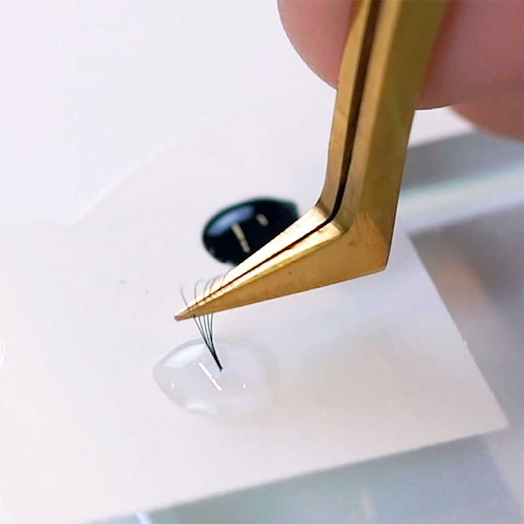 Clear Connection | Clear Lash Extension Adhesive